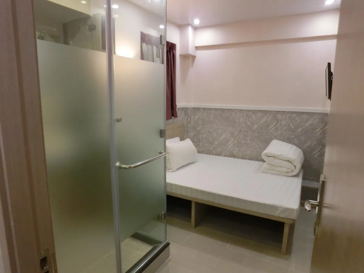 Just Inn On Nathan Road Hong Kong